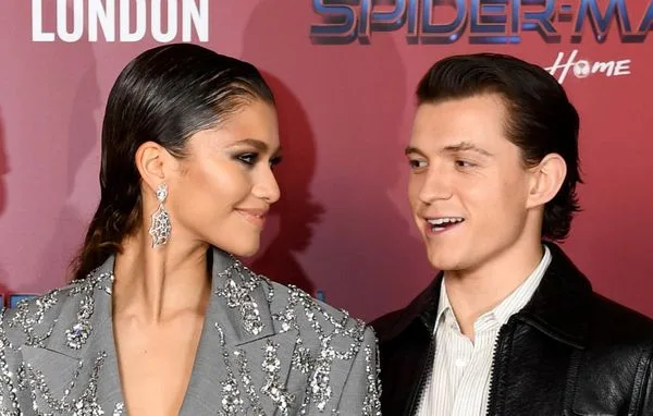 Zendaya and Tom Holland look adorable in a rare selfie during a casual date